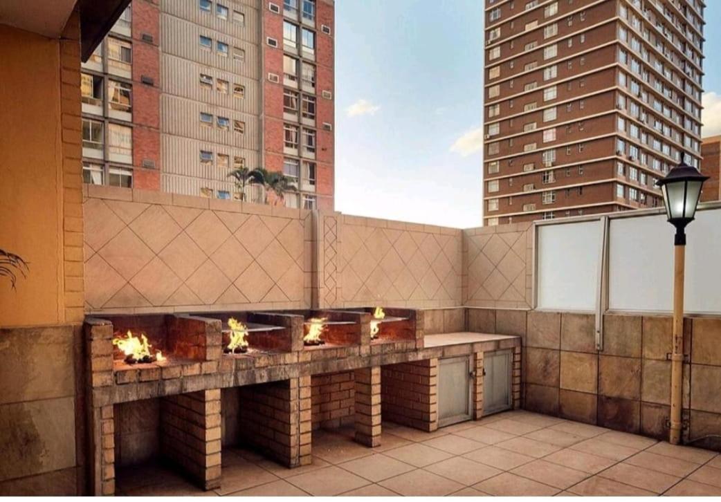 The Oceanic Apartment Durban Exterior photo