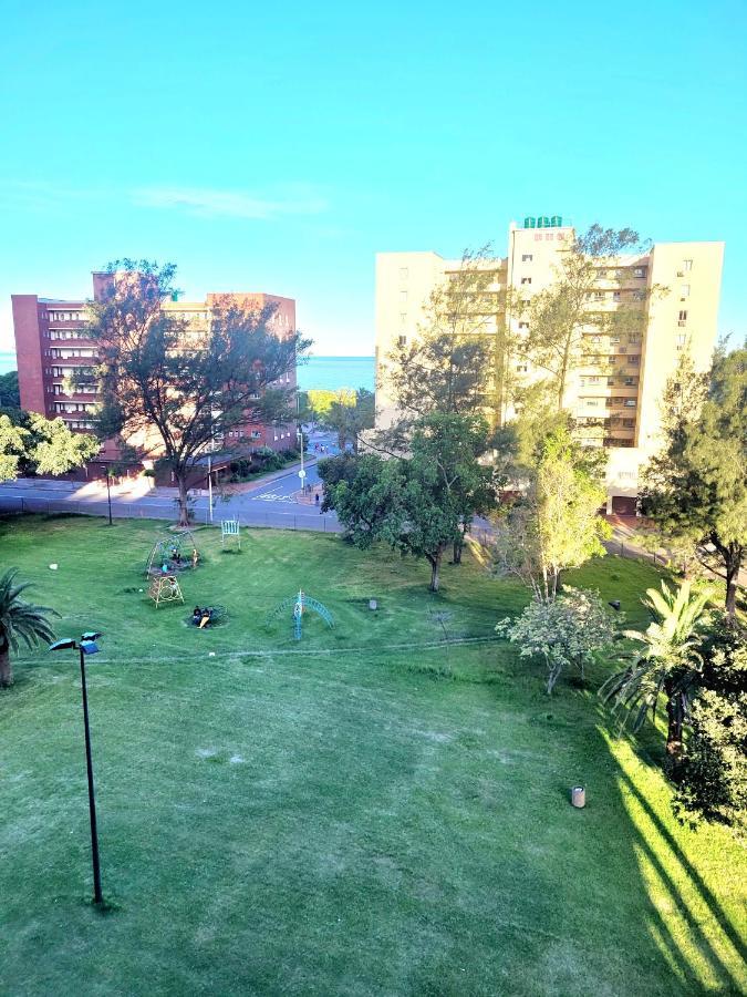 The Oceanic Apartment Durban Exterior photo